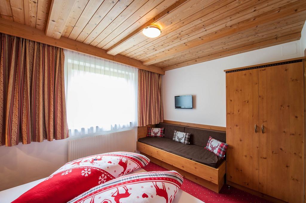 Gaestehaus Alpenblick Berwang Εξωτερικό φωτογραφία